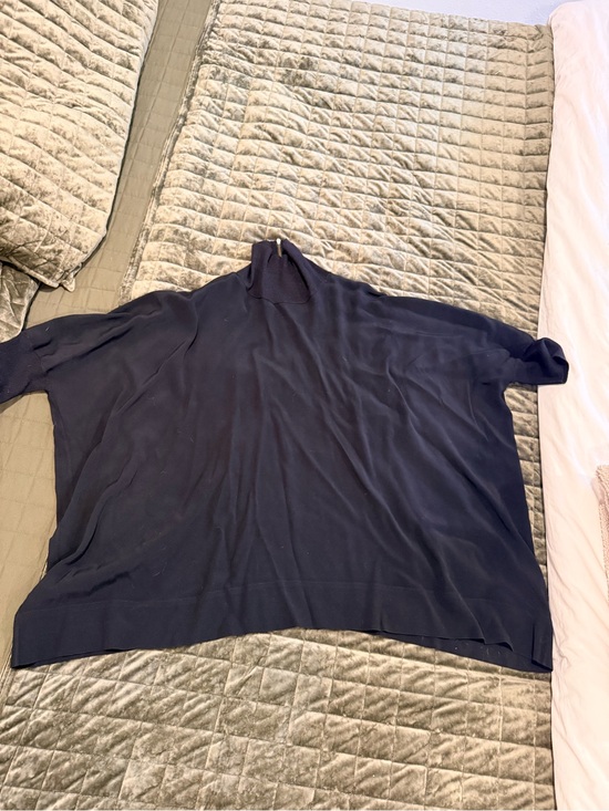 Vince Tops - Vince Navy Short Sleeve Mock Neck Oversized Knit Top